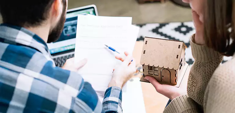 Get Professional Assistance with Assignment of Lease from Seller to Buyer in Fairbanks, AK